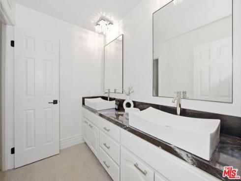 19382 Woodlands Drive, Huntington Beach, CA