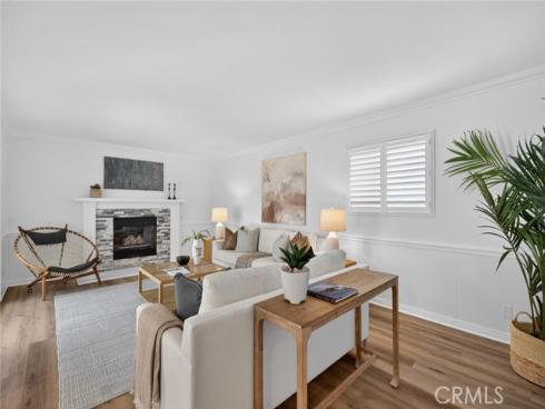 1301 Lakeside Lane, Huntington Beach, CA