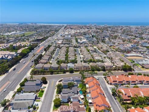 1301 Lakeside Lane, Huntington Beach, CA