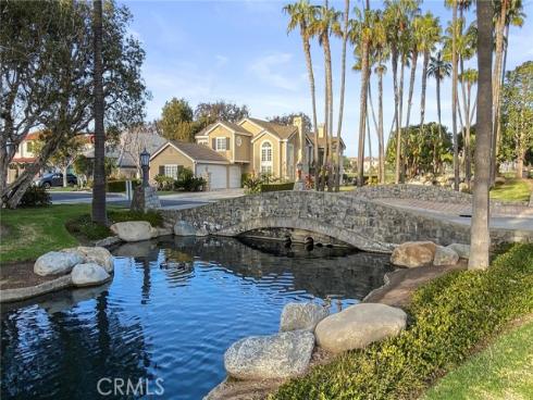 19256 Seabrook Lane, Huntington Beach, CA