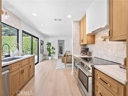 10091 Edye Drive, Huntington Beach, CA