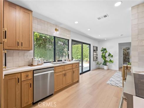 10091 Edye Drive, Huntington Beach, CA