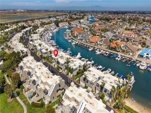 3312 Tempe , Huntington Beach, CA