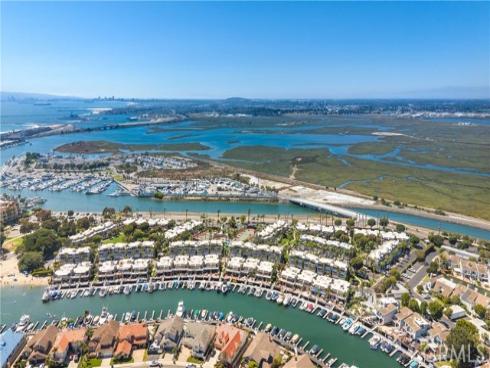 3312 Tempe , Huntington Beach, CA