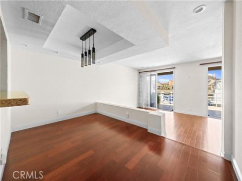 3312 Tempe , Huntington Beach, CA