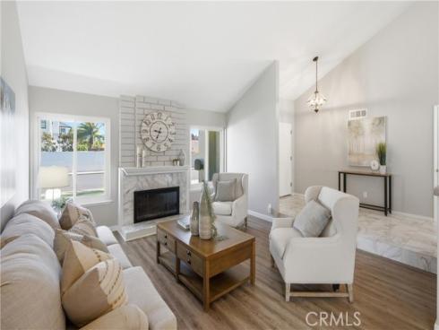 6921 Garden Circle, Huntington Beach, CA