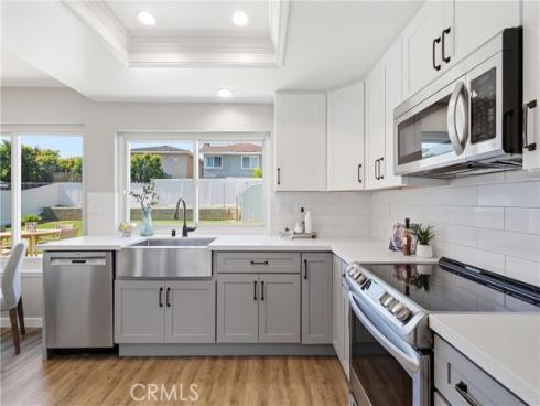 6921 Garden Circle, Huntington Beach, CA
