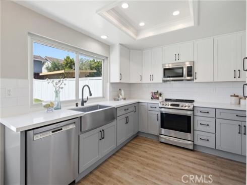 6921 Garden Circle, Huntington Beach, CA