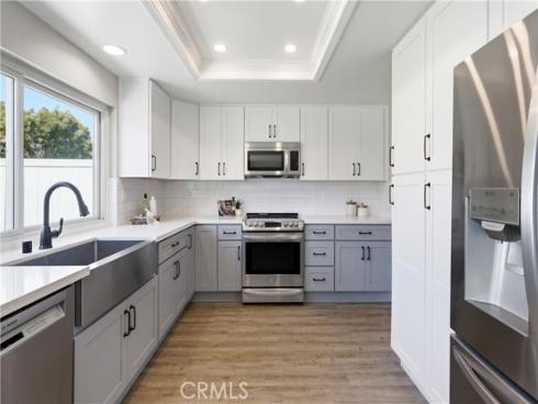 6921 Garden Circle, Huntington Beach, CA