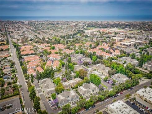19342 Sunray 104 Lane, Huntington Beach, CA