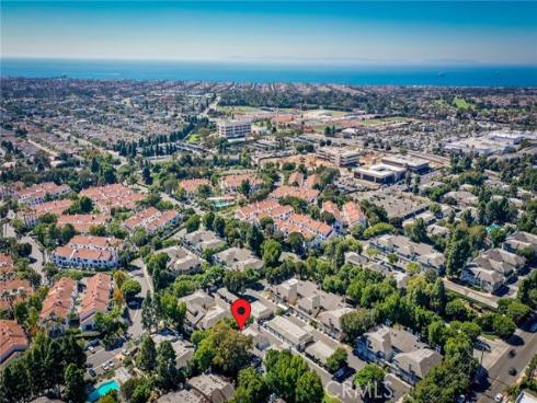 19342  Sunray  104  Lane, Huntington Beach, CA