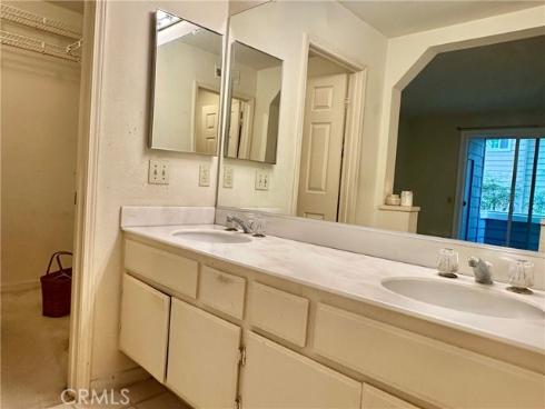 19342 Sunray 104 Lane, Huntington Beach, CA