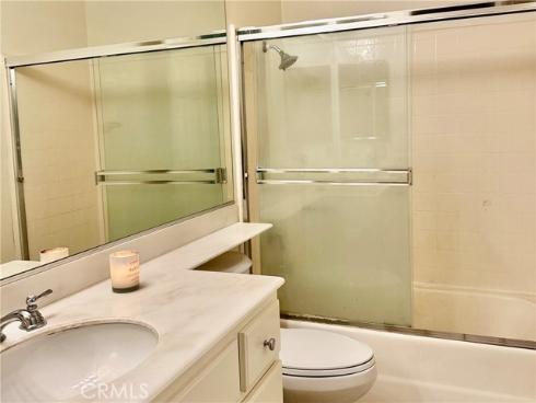 19342 Sunray 104 Lane, Huntington Beach, CA