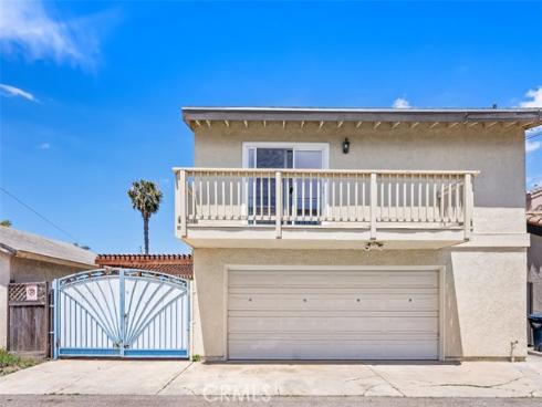 320  7th  , Huntington Beach, CA