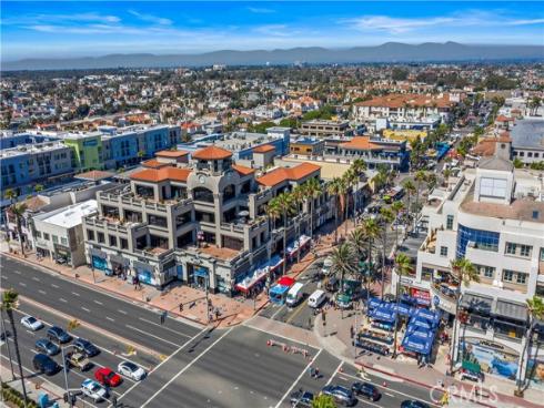 21038 Poolside , Huntington Beach, CA