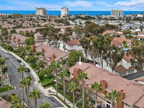 21038 Poolside , Huntington Beach, CA