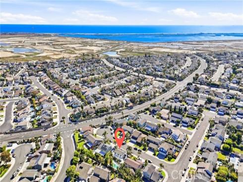 17982  Dellglen   Circle, Huntington Beach, CA