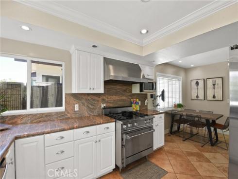 8392 Snowbird Drive, Huntington Beach, CA