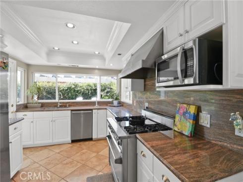 8392 Snowbird Drive, Huntington Beach, CA