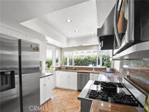 8392 Snowbird Drive, Huntington Beach, CA