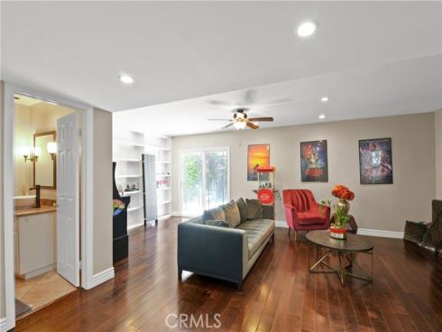 8392 Snowbird Drive, Huntington Beach, CA