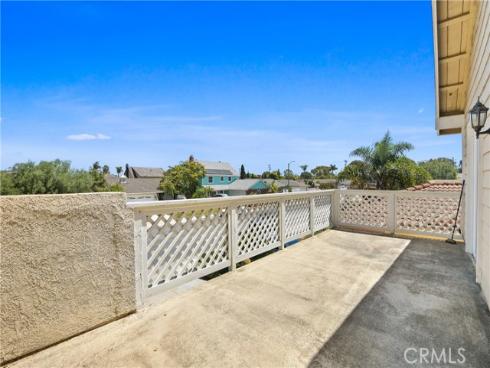 8392 Snowbird Drive, Huntington Beach, CA