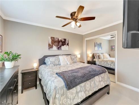 5702  Riviera   Drive, Huntington Beach, CA