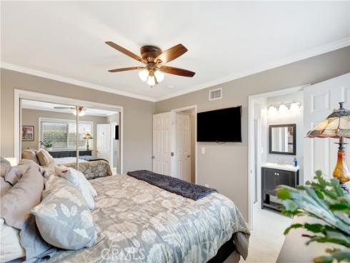 5702  Riviera   Drive, Huntington Beach, CA