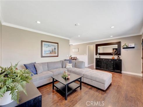 5702  Riviera   Drive, Huntington Beach, CA