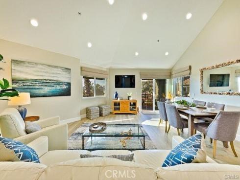 420 Lake 301 , Huntington Beach, CA