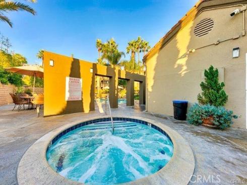 420  Lake  301 , Huntington Beach, CA