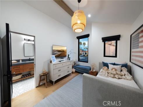 122  22nd   Street, Huntington Beach, CA