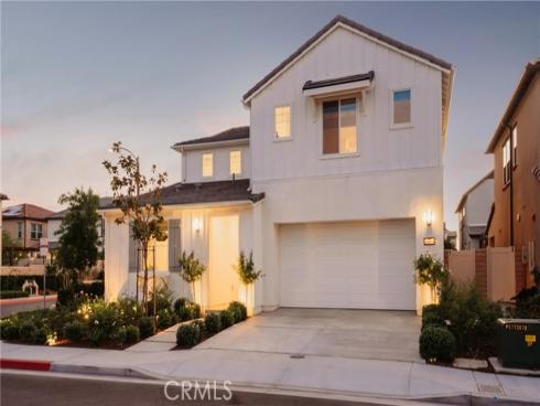21171  Strathmoor  , Huntington Beach, CA