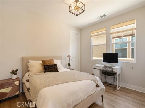 21171  Strathmoor  , Huntington Beach, CA