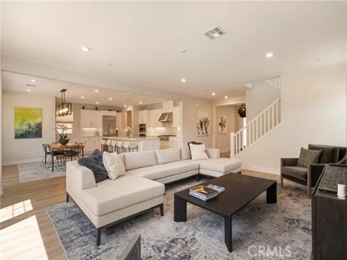 21171  Strathmoor  , Huntington Beach, CA