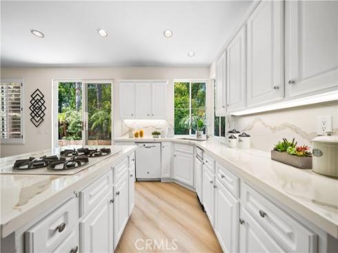 72 Ashcrest , Irvine, CA