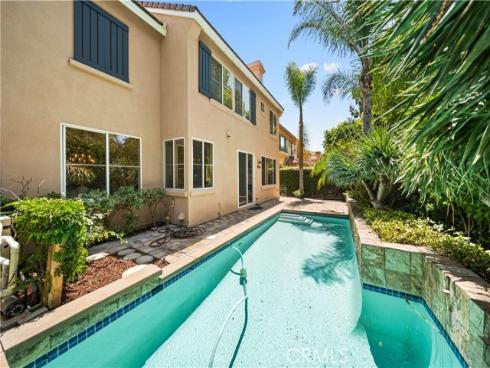 72 Ashcrest , Irvine, CA