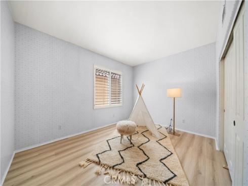 72 Ashcrest , Irvine, CA