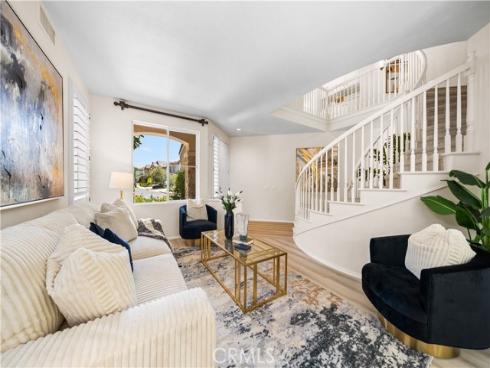 72 Ashcrest , Irvine, CA