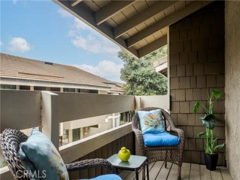 262 Streamwood , Irvine, CA