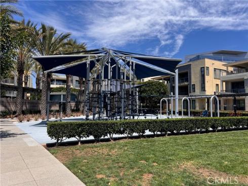 2540 Nolita , Irvine, CA