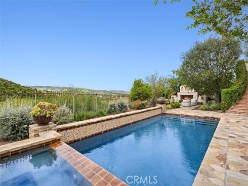 60  Canyon Creek  , Irvine, CA