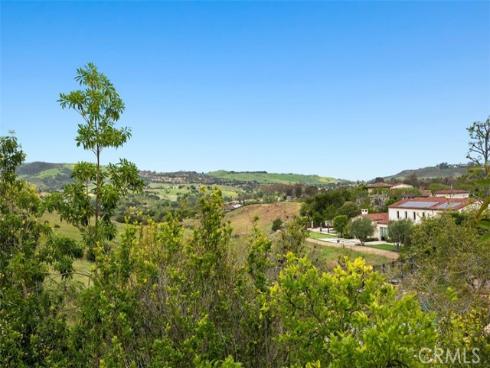 60  Canyon Creek  , Irvine, CA