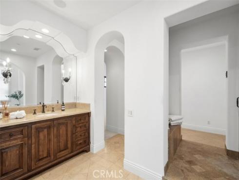 60  Canyon Creek  , Irvine, CA