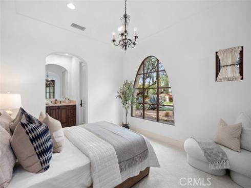 60  Canyon Creek  , Irvine, CA