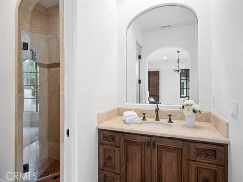 60  Canyon Creek  , Irvine, CA