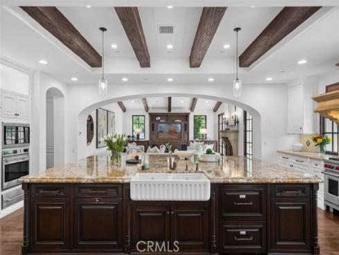 60  Canyon Creek  , Irvine, CA