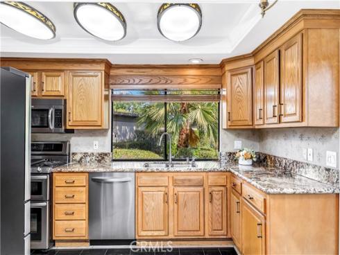 3 Palos 51 , Irvine, CA