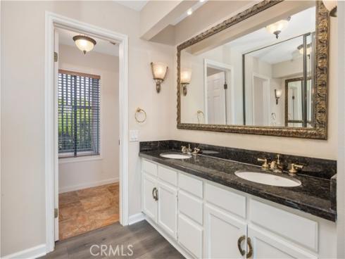 3 Palos 51 , Irvine, CA