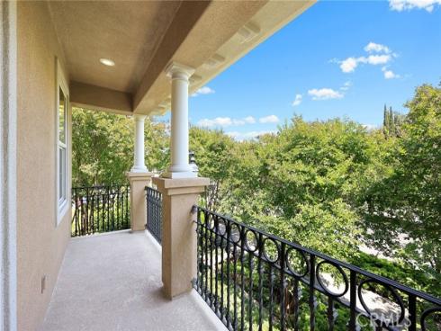 81 Hallmark , Irvine, CA